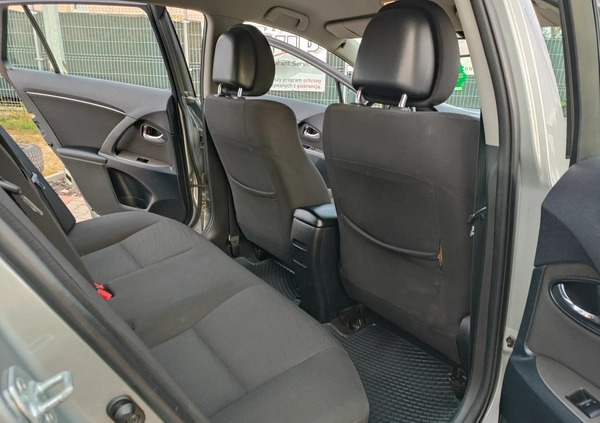 Toyota Avensis cena 19900 przebieg: 293000, rok produkcji 2009 z Supraśl małe 301